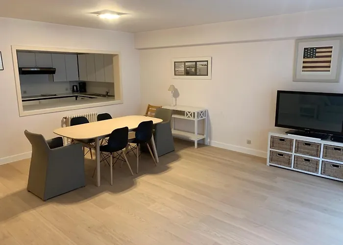 Appartement Panoramic Beachfront Bliss *