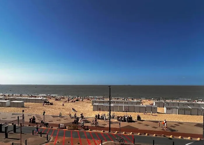 Panoramic Beachfront Bliss Appartement *